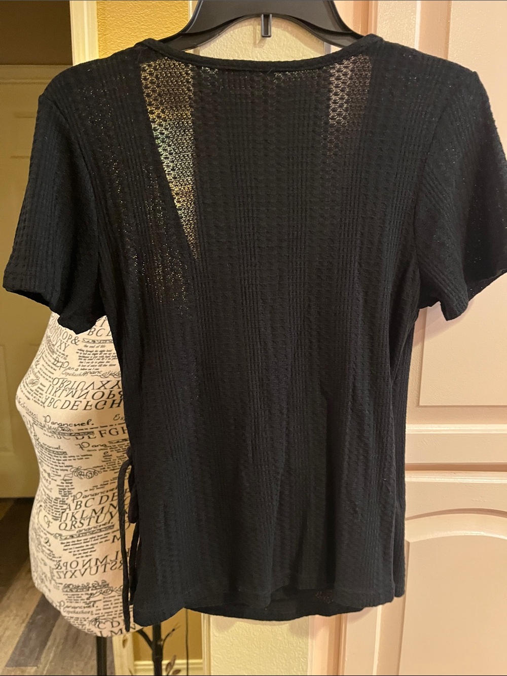 Altar'd State Black Short-Sleeve Wrap Top with Side Tie NWOT - Picture 5 of 5